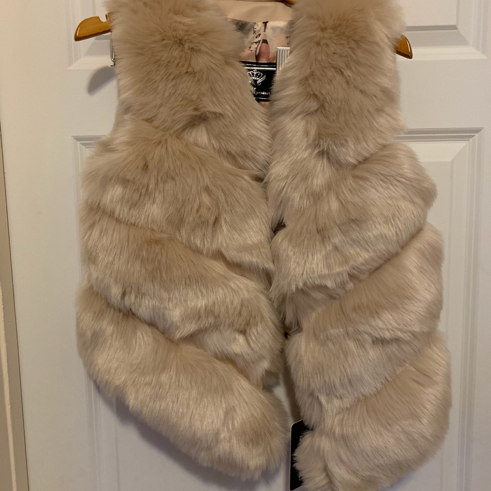 Jacket - Picture 6 of 6
